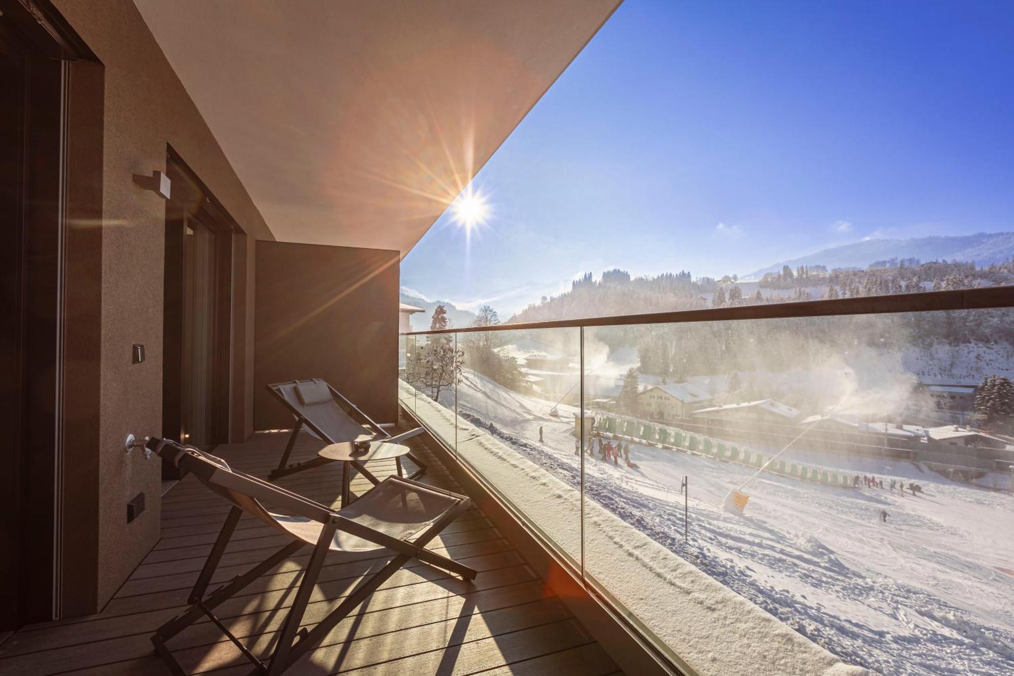 Brixental Suites Hopfgarten By Alps Resorts Хопфгартен им Бриксентал Екстериор снимка