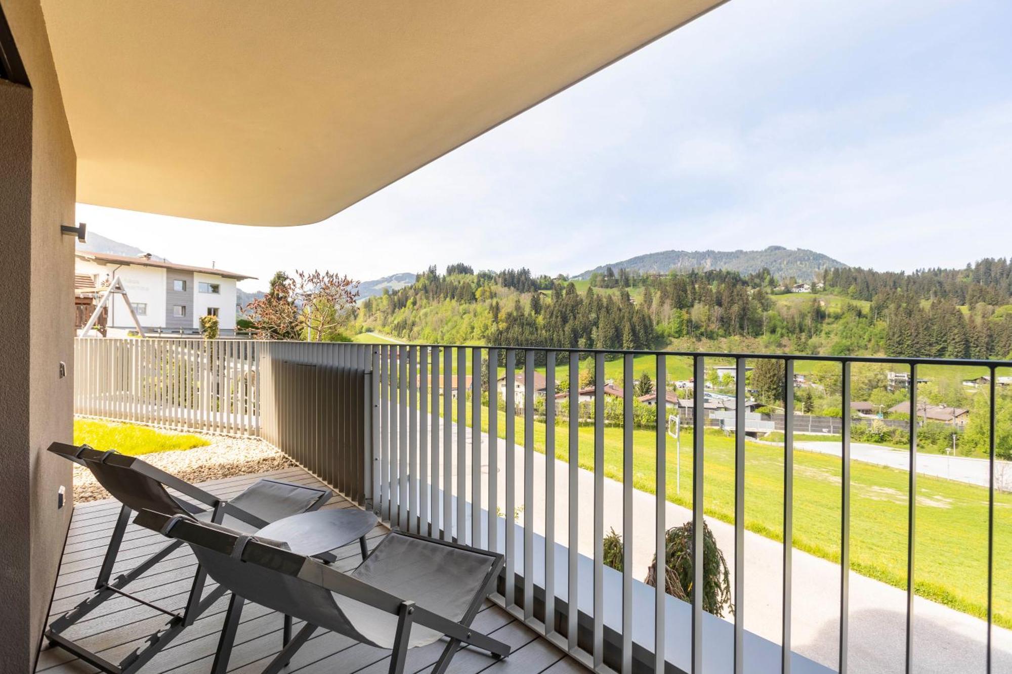 Brixental Suites Hopfgarten By Alps Resorts Хопфгартен им Бриксентал Екстериор снимка