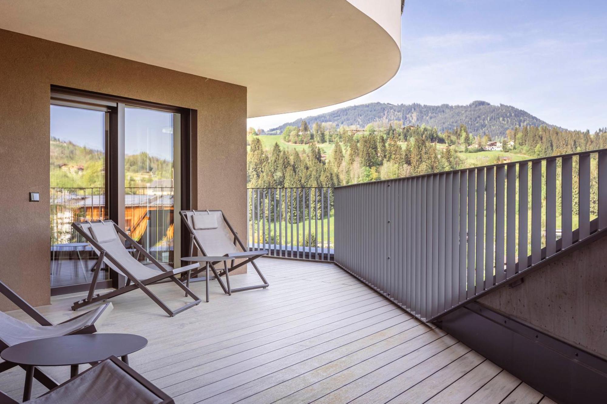 Brixental Suites Hopfgarten By Alps Resorts Хопфгартен им Бриксентал Екстериор снимка